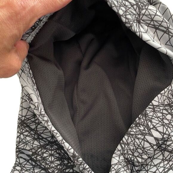 EUC! Nike Boys Gray Hooded Sweatshirt Web Print - Size XL - Picture 4 of 8